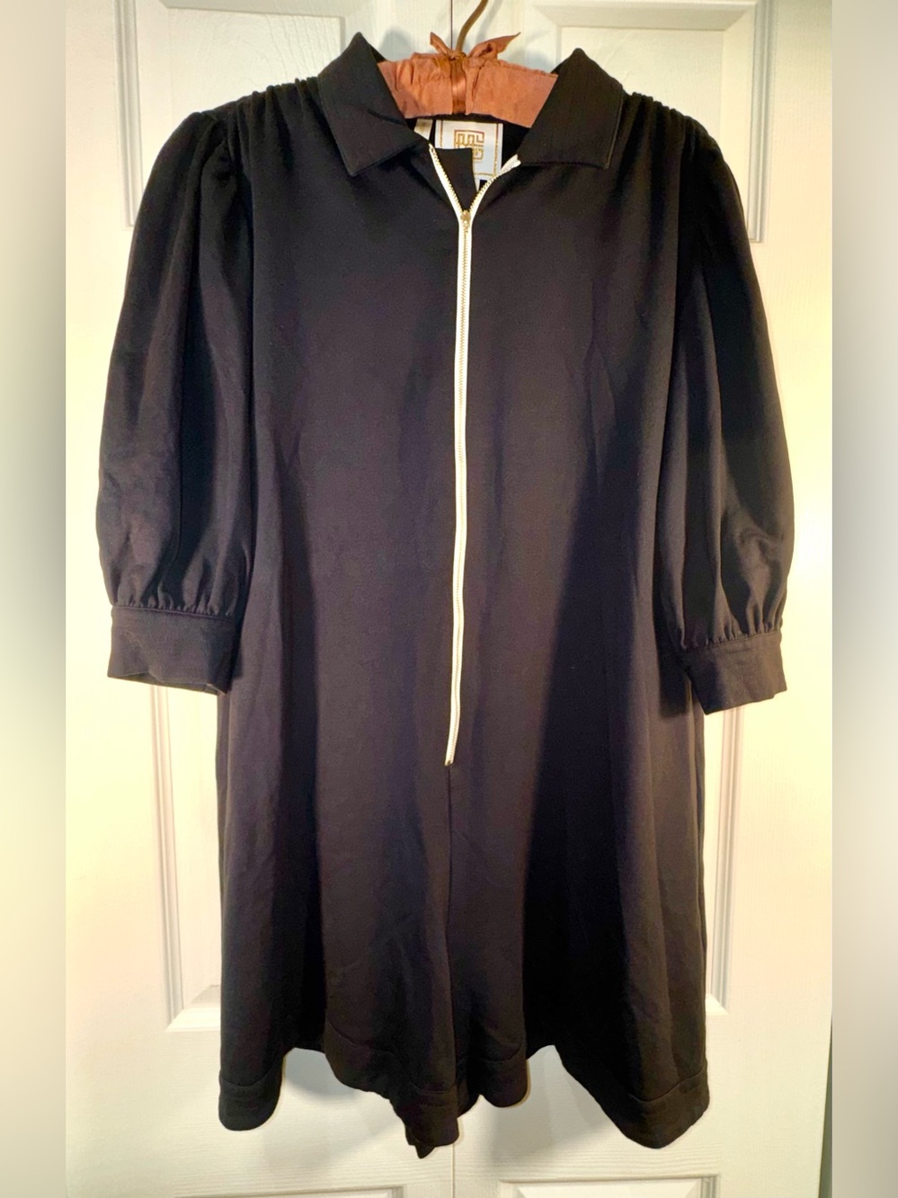 Emily McCarthy Black Gold Zip Front Puff Sleeve Romper Size S